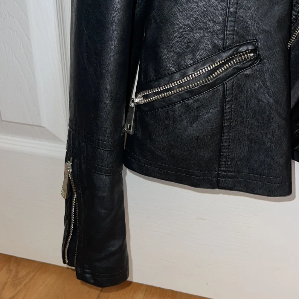 a.n.a. Faux leather jacket size small - Picture 3 of 8